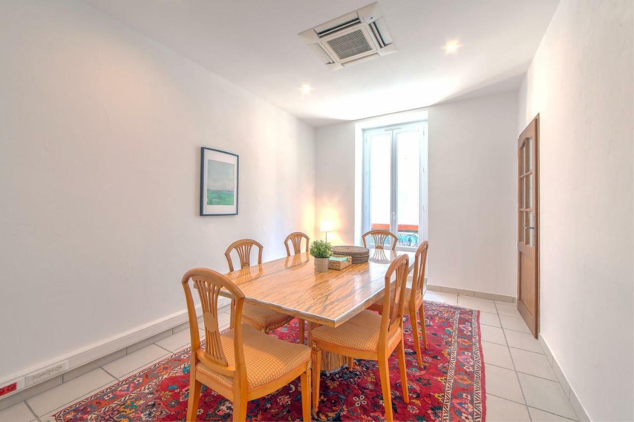 Appartement Lovely Large Familial In Nice, Minutes Walk To The Beach! *